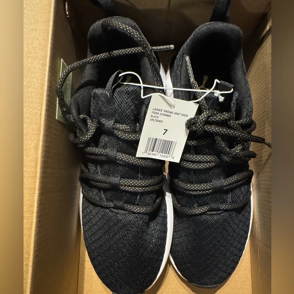 PUMA Ladies' Prowl Knit Sneakers Black 7 - Picture 9 of 10